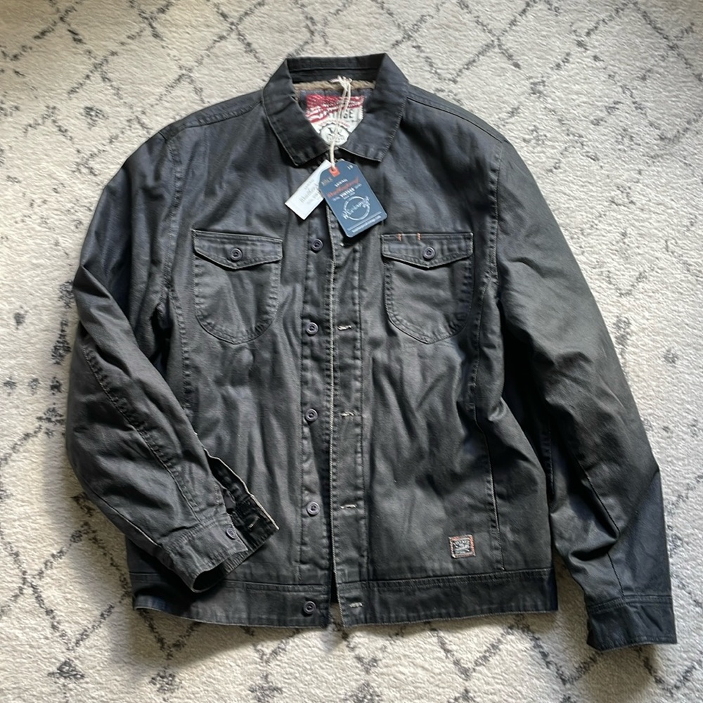 NWT Weatherproof Vintage Fleece lined Men’s Medium Denim Style Jacket